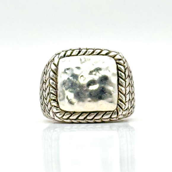 Silpada Retired Vintage R1646 Sterling Silver Hammered Ring Size 6.5 - Picture 2 of 10